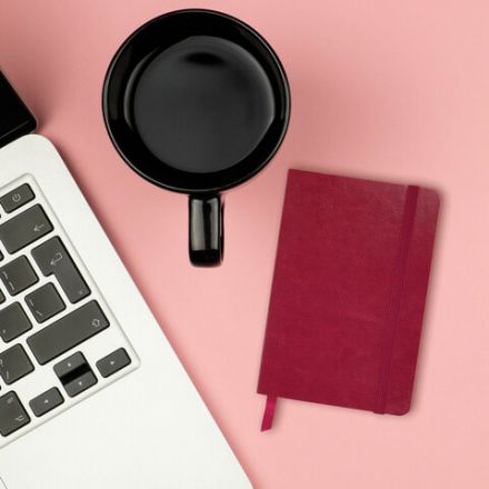 Блокнот МАЛЫЙ ФОРМАТ (100x150 мм) А6, BRAUBERG "Metropolis Ultra", под кожу, 80 л., клетка, красный, 111026 Блокнот МАЛЫЙ ФОРМАТ (100x150 мм) А6, BRAUBERG "Metropolis Ultra", под кожу, 80 л., клетка, красный, 111026