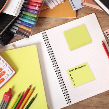 Блок самоклеящийся (стикеры) STAFF, 50х50 мм, 100 листов, желтый, 127142 Блок самоклеящийся (стикеры) STAFF, 50х50 мм, 100 листов, желтый, 127142