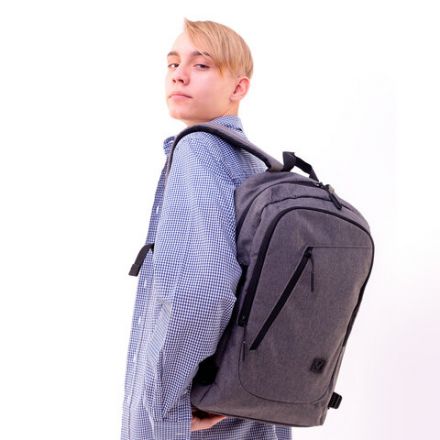Рюкзак BRAUBERG URBAN универсальный, с отделением для ноутбука, USB-порт, "Charge", серый, 46х31х15 см, 271655