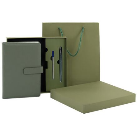 Ежедневник в подарочном наборе 5 в 1, А5, 145x212 мм, BRAUBERG "President", под кожу, 160 листов, зеленый, 116855