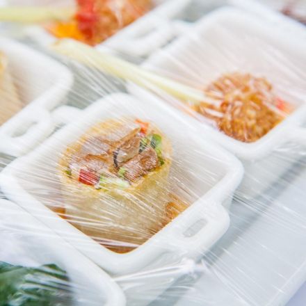 Пленка пищевая пищ. п/э 30см х 200м 5 мкм прозрачная Пленка пищевая пищ. п/э 30см х 200м 5 мкм прозрачная