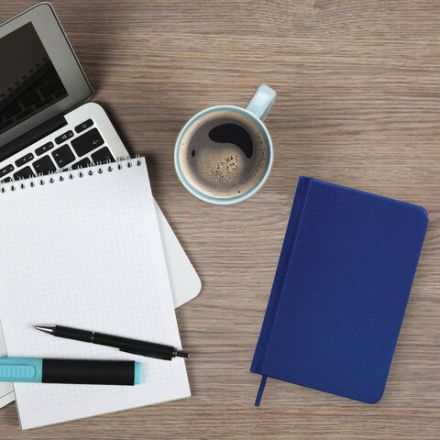 Ежедневник недатированный МАЛЫЙ ФОРМАТ А6 (100х150 мм) BRAUBERG "Select", балакрон, 160 л., темно-синий, 123481 Ежедневник недатированный МАЛЫЙ ФОРМАТ А6 (100х150 мм) BRAUBERG "Select", балакрон, 160 л., темно-синий, 123481