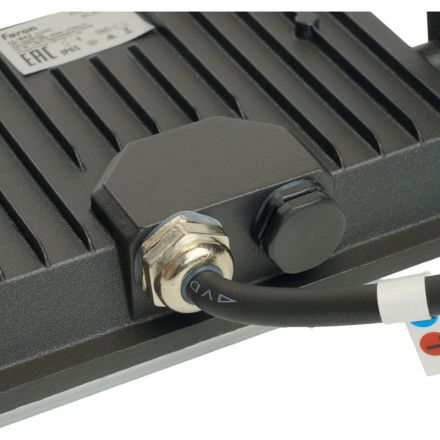 Прожектор светодиодный Feron LL-942 IP65 50W 6400K (51045)