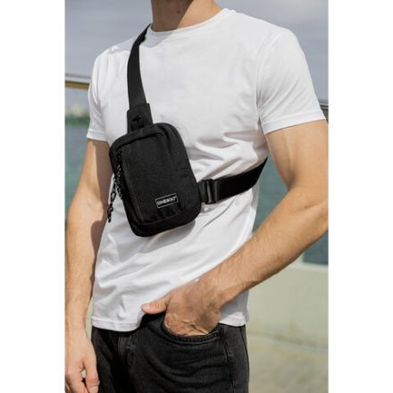 Сумка на плечо HEIKKI BLASTER (ХЕЙКИ) с карманом, черная, 20х14х5 см, 272634 Сумка на плечо HEIKKI BLASTER (ХЕЙКИ) с карманом, черная, 20х14х5 см, 272634