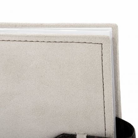 Фотоальбом BRAUBERG на 200 фотографий 10х15 см, под замшу, бумажные страницы, бокс, бежевый с коричневым, 390679