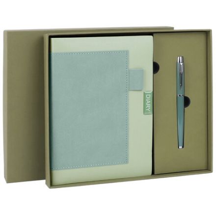 Ежедневник в наборе с ручкой А5, 144x210 мм, BRAUBERG "Style" под кожу, 160 листов, зелёный, 116863