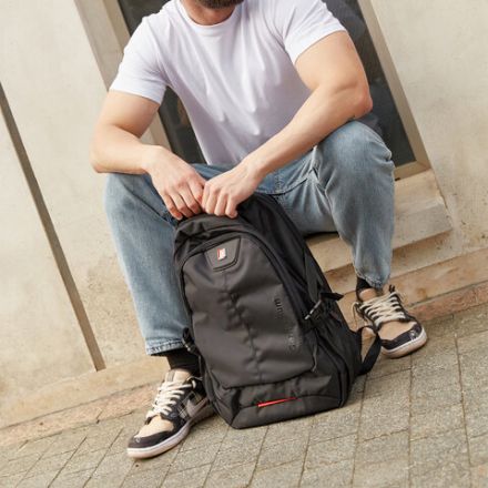 Рюкзак GERMANIUM UPGRADE универсальный, 3 отделения, отделение для ноутбука, USB-порт, "UP-3", черный, 47х33х21 см, 271667