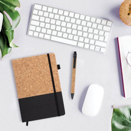 Блокнот в наборе с ручкой А5, 145х213 мм, BRAUBERG "Cork", под кожу, ЭКО обложка, 80 листов, черный, 116865