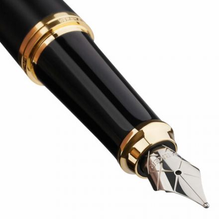 Набор PARKER "Urban Black GT": шариковая ручка синяя и перьевая ручка синяя, 2093381 Набор PARKER "Urban Black GT": шариковая ручка синяя и перьевая ручка синяя, 2093381
