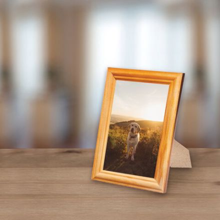 Рамка 10х15 см, дерево, багет 18 мм, BRAUBERG "HIT", канадская сосна, стекло, подставка, 390019