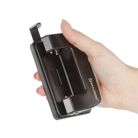 Дырокол металлический BRAUBERG "Classic", до 10 листов, черный, 222548 Дырокол металлический BRAUBERG "Classic", до 10 листов, черный, 222548