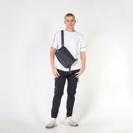 Сумка на плечо большая HEIKKI STREAM (ХЕЙКИ), карман-антивор, А5, черная, 22х31х8 см, 272640 Сумка на плечо большая HEIKKI STREAM (ХЕЙКИ), карман-антивор, А5, черная, 22х31х8 см, 272640