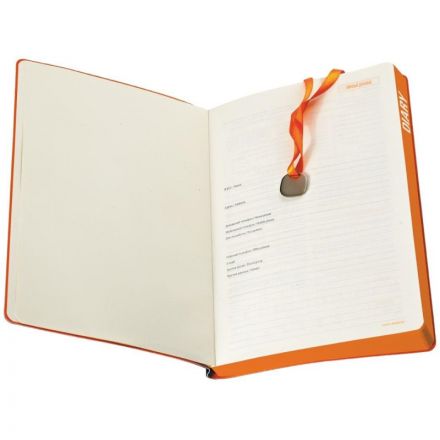 Ежедневник недатированный А5 Mercury красный 272 стр. 3-435/09 Ежедневник недатированный А5 Mercury красный 272 стр. 3-435/09