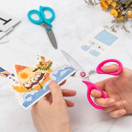 Ножницы детские Deli Explora E77755, сталь, ассиметр ручки, 135 мм, розовый Ножницы детские Deli Explora E77755, сталь, ассиметр ручки, 135 мм, розовый