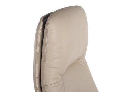 Кресло Batisto A2018 Cветло-бежевый (3A ND9720)