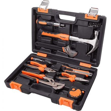 Набор инструмента бытовой, в кейсе 23 предмета Вихрь (73/6/7/10)