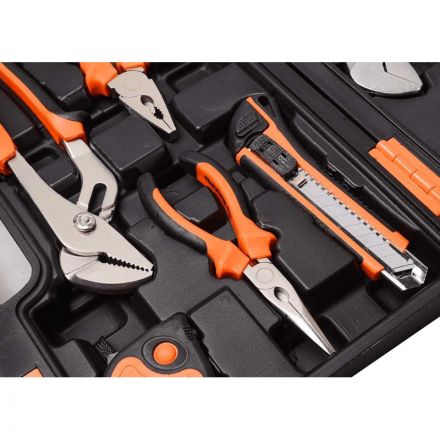 Набор инструмента бытовой, в кейсе 23 предмета Вихрь (73/6/7/10)