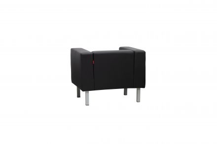 Кресло с подлокотниками Маэстро