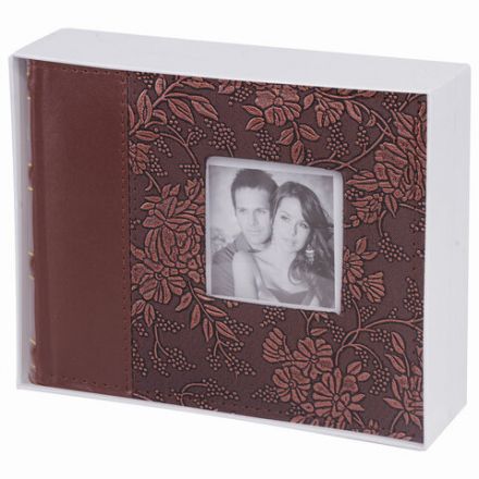 Фотоальбом BRAUBERG на 100 фотографий 10х15 см, обложка под кожу, бумажные страницы, бокс, коричневый, 390693