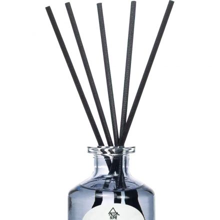 Аромадиффузор Hygge Home Тибетская малина и пряности 50 мл АР 100-805