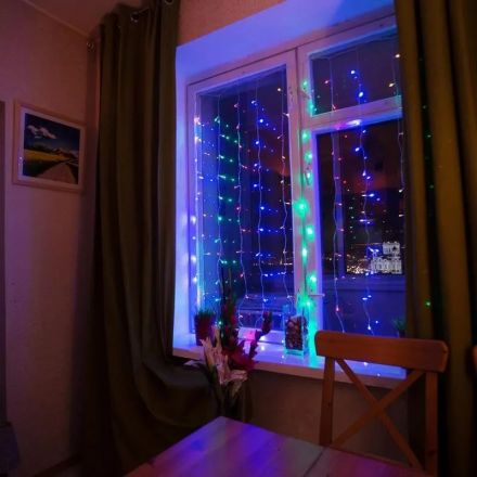 Гирлянда светодиодная Дождь 144LED 1,5x1,5 м, МЕРЦАНИЕ, МУЛЬТИКОЛОР 235-039