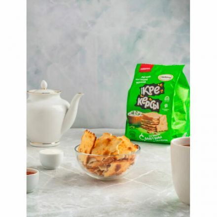 Печенье АККОНД "Крекерсы" со вкусом сметаны и зелени, 180 г