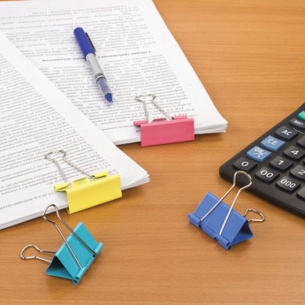 Зажимы для бумаг STAFF "Profit", КОМПЛЕКТ 12 шт., 51 мм, на 230 листов, цветные, картонная коробка, 225160 Зажимы для бумаг STAFF "Profit", КОМПЛЕКТ 12 шт., 51 мм, на 230 листов, цветные, картонная коробка, 225160