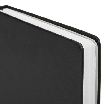 Скетчбук, белая бумага 140 г/м2 130х210 мм, 80 л., КОЖЗАМ, застежка, BRAUBERG ART CLASSIC, черный, 116461