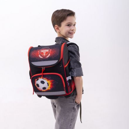 Ранец ЮНЛАНДИЯ WISE, 1 отделение, 3 кармана, устойчивое дно, "Football camp", 37x29х15 см, 271400