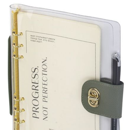 Блокнот А5 180x235 мм, BRAUBERG "Fabulous", гибкий, на кольцах, застежка, 80 л., оливковый, 116195