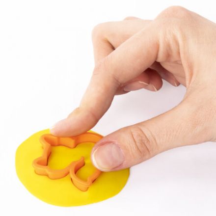 Пластилин в боксе ЮНЛАНДИЯ "ЮНЛАНДИК В ЗООПАРКЕ", 12 цветов, 620 г, скалка, 4 стека, 8 формочек, 105866 Пластилин в боксе ЮНЛАНДИЯ "ЮНЛАНДИК В ЗООПАРКЕ", 12 цветов, 620 г, скалка, 4 стека, 8 формочек, 105866