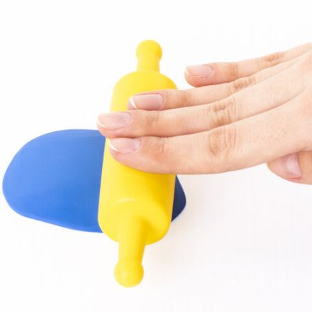 Пластилин в боксе ЮНЛАНДИЯ "ЮНЛАНДИК В ЗООПАРКЕ", 12 цветов, 620 г, скалка, 4 стека, 8 формочек, 105866 Пластилин в боксе ЮНЛАНДИЯ "ЮНЛАНДИК В ЗООПАРКЕ", 12 цветов, 620 г, скалка, 4 стека, 8 формочек, 105866