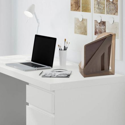 Лоток вертикальный для бумаг BRAUBERG "Contract" (260х85х300 мм), отверстия на торцах, тонированный, 230892 Лоток вертикальный для бумаг BRAUBERG "Contract" (260х85х300 мм), отверстия на торцах, тонированный, 230892