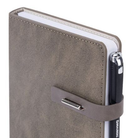 Ежедневник недатированный А5 138х213 мм BRAUBERG "Cowboy", под кожу, застежка 160 л., коричневый, 116198