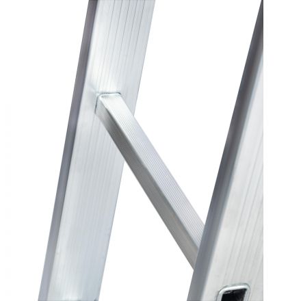 Лестница шарнирная алюминиевая 4х3 ступени Комус    