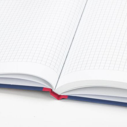 Блокнот с резинкой в клетку 96 л., А5 (145х203 мм), твердая обложка, BRAUBERG, "London", 113720 Блокнот с резинкой в клетку 96 л., А5 (145х203 мм), твердая обложка, BRAUBERG, "London", 113720