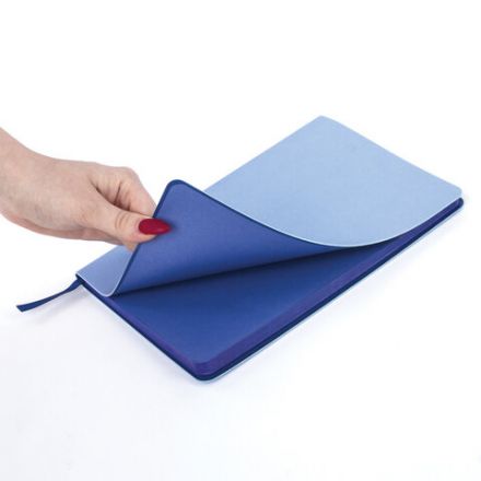 Блокнот А5 (148x218 мм), BRAUBERG "Metropolis Mix", под кожу, 80 л., клетка, голубой, 111040