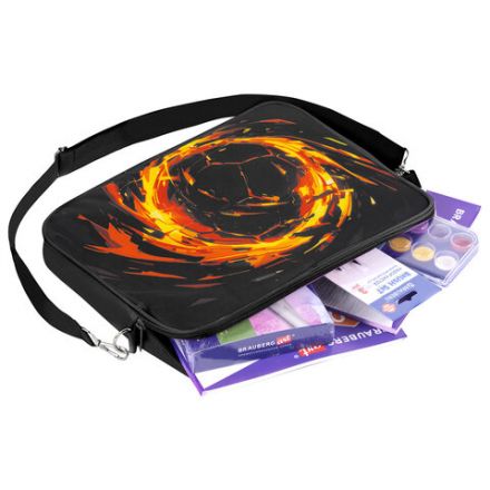 Папка на молнии с ручками BRAUBERG KIDS А4, 1 отделение, регулируемый плечевой ремень, 60 мм, "Fire split", 273318