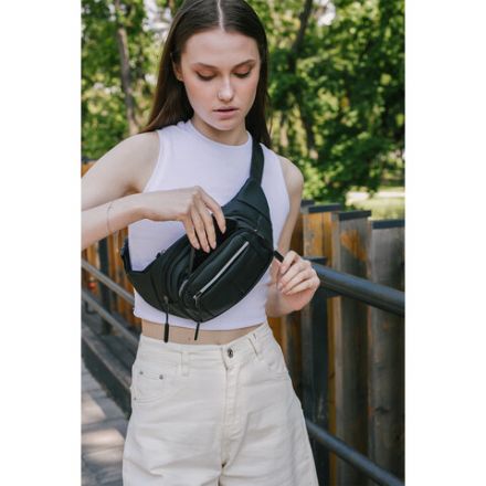 Сумка на пояс HEIKKI PROMPT (ХЕЙКИ), 2 отделения, регулируемый ремень, светоотражающие элементы, черная, 35х14х4см, 273922