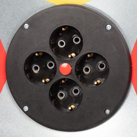 Удлинитель 50 м метал. катушка LUX КГ 3x1.5кв.мм, 16А,4 розетки с з/к44150