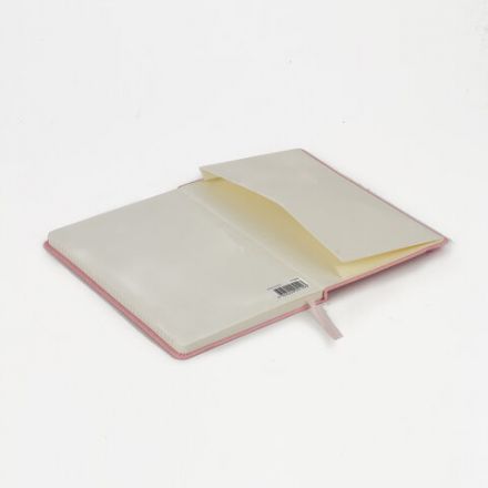 Блокнот А5 (148x218 мм), BRAUBERG "Metropolis Special", под кожу, 80 л., резинка, клетка, розовый, 111579