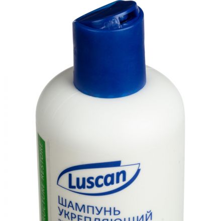 Шампунь Luscan для всех типов волос укрепляющий 250 мл