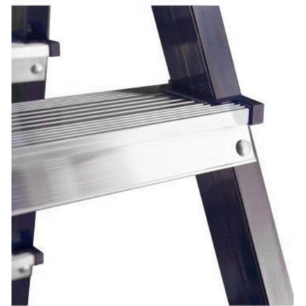 Стремянка Алюмет двухсторонняя стальная с алюмин. ступенями 3 ст. MD8203