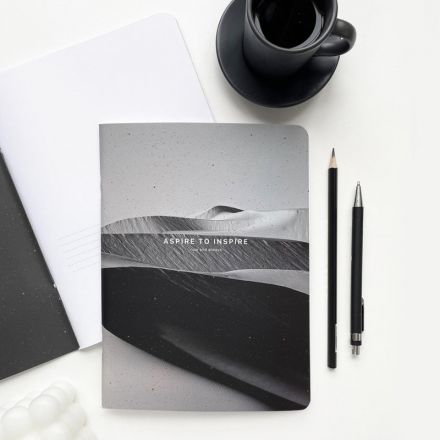 Тетрадь общая А5+ 48л.клетка,скрепка,Be SmartSence,N3632