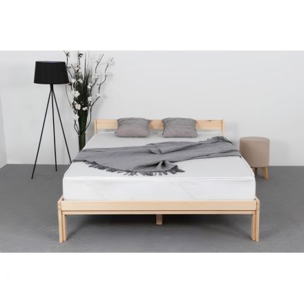 Кровать Ирен с ламелями из массива сосны 160x200