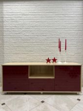 Тумба под ТВ "Шарм", 154*58,5*43, Сонома, МДФ узор Бордовый глянец Тумба под ТВ "Шарм", 154*58,5*43, Сонома, МДФ узор Бордовый глянец