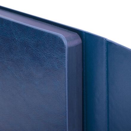 Ежедневник недатированный А5 (148х218 мм) GALANT "Magnetic", кожзам, магнитный клапан, 160 л., синий, 111879 Ежедневник недатированный А5 (148х218 мм) GALANT "Magnetic", кожзам, магнитный клапан, 160 л., синий, 111879