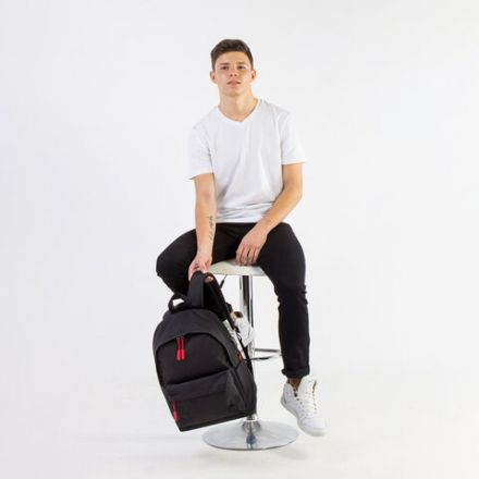 Рюкзак BRAUBERG URBAN универсальный с отделением для ноутбука, USB-порт, "Energy", черный, 44х31х14 см, 270805