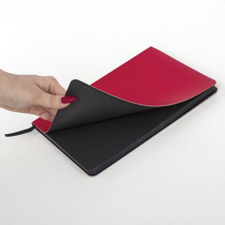 Блокнот А5 (148x218 мм), BRAUBERG "Metropolis Mix", под кожу, 80 л., клетка, красный, 111039