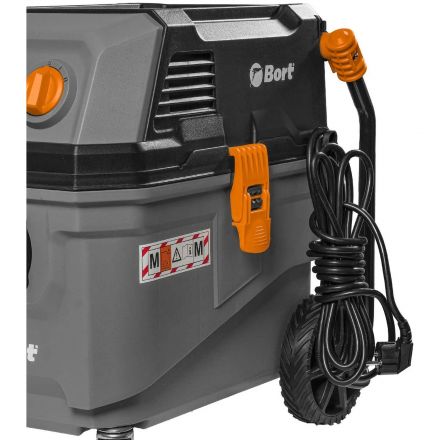Пылесос для сухой и влажной уборки BORT BAX-700 (93418118)